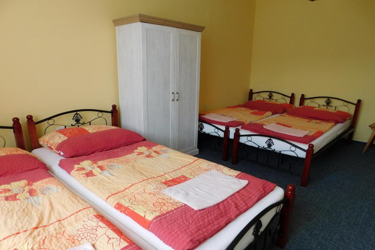 Pension U Mojmira Rokytnice nad Jizerou Luaran gambar